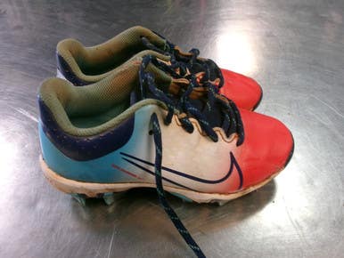 Used Nike CLEAT BB/SB Cleats Red Youth 13.0 11868-S000070158