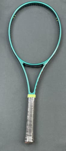 WILSON H22 Pro Stock 16*19 3/8 L3 BLADE 98 V9 PAINT TENNIS RACKET