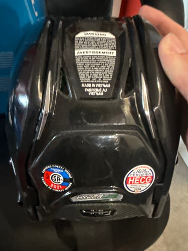 Small Bauer Hyperlite Helmet (New)