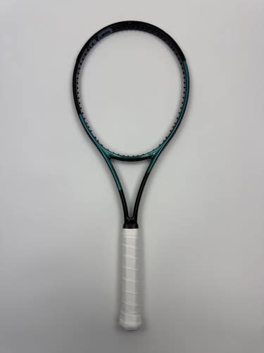 HEAD i.s12 Tennis Racquet | Used and Closeout