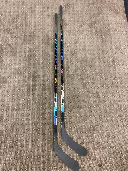 NEW 2-Pack True Catalyst 9x3 Left Hand Hockey Stick T28 65 Flex