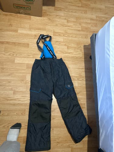 Gray Men's Youth Size 12 Ski Pants (Used)