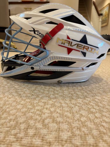Cascade XRS Pro Helmet - Maverik Showtime 2025