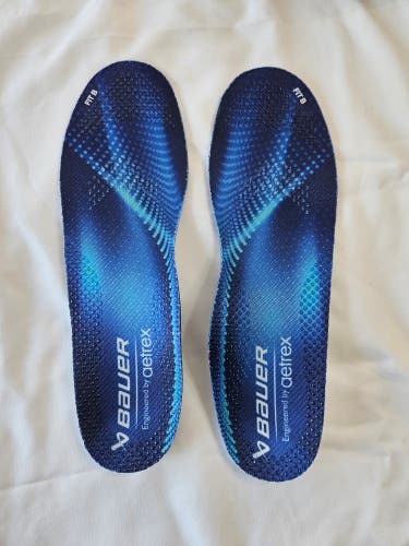 Senior Bauer Aetrex insoles inserts Fit B Size 8 (Used)