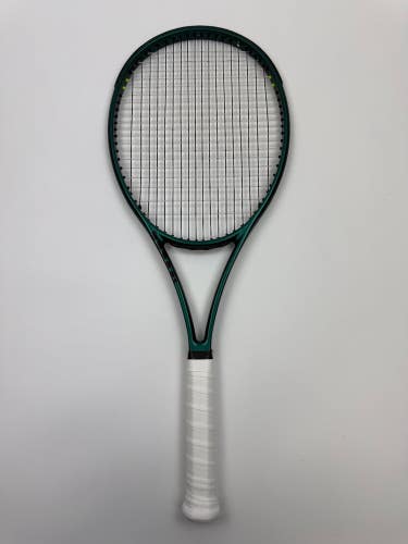 Wilson Blade V9 18x20, 4 1/4 Very Good Condition