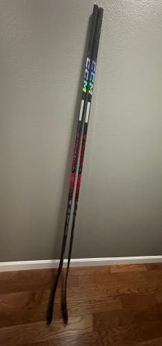 Intermediate CCM JetSpeed FT7 Pro Right Handed Hockey Stick P88 65 Flex (Used)