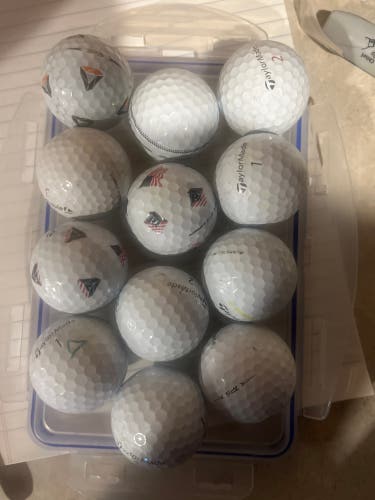 TaylorMade TP5 Balls 12 Pack (1 Dozen) (Used)