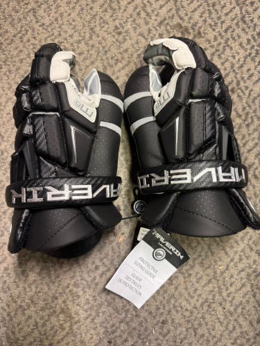 Maverik M6 Goalie Gloves (New) Black
