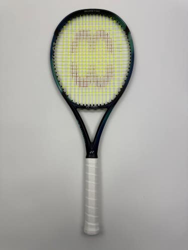 Yonex Vcore 98 Galaxy Black, 4 1/4 Excellent 9/10 | SidelineSwap