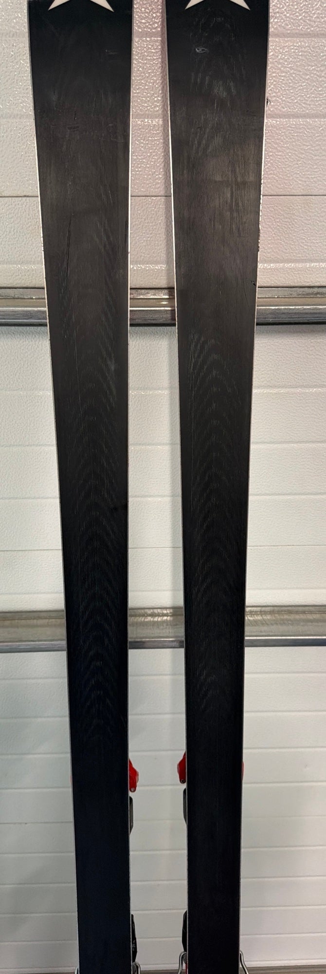 Atomic Nomad Smoke Ti 164 Cm Skis With Atomic XTO 12 Bindings