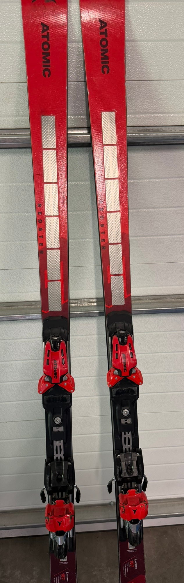 Atomic Nomad Smoke Ti 164 Cm Skis With Atomic XTO 12 Bindings