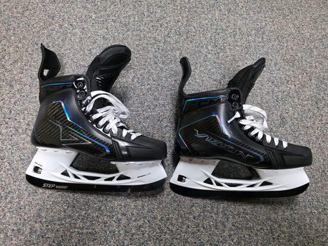 2026 CCM Vizion Hockey Skates