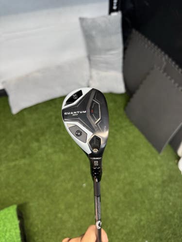 Callaway Quantum Max 8 Hybrid 33* Denali 60g Regular Flex RH W HC