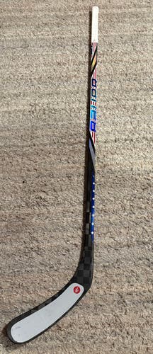 Junior Bauer Nexus Tracer Right Handed Hockey Stick P92 50 Flex (Used)