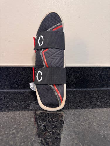 Custom Black Senior EvoShield Leg guard Shin Guards (Used)