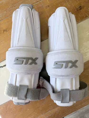 Large Adult STX Stallion 1k Arm Pads (Used)