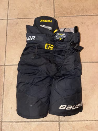 Intermediate Large Bauer Supreme Mach Hockey Pants (Used)