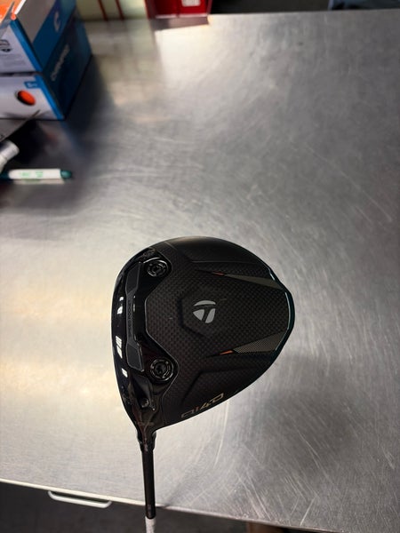 TaylorMade Qi4D Driver Left Hand Driver Stiff Flex 10.5 Loft Graphite Shaft (Used)