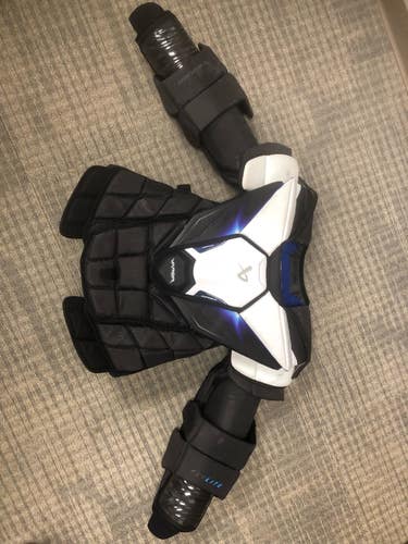 Large 2025 Bauer Vapor Flylite Goalie Chest Protector (Used)