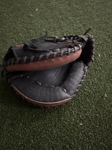 2023 Rawlings Premium Series RH Catcher's Baseball Glove 31.5" (New)