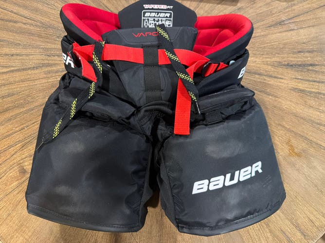 Junior Small Bauer Reebok Premier 4 14K Hockey Goalie Pants (Used)