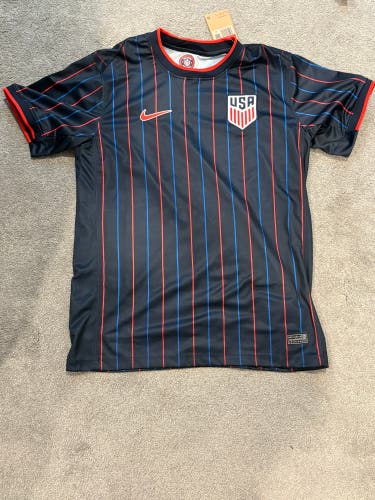 USA Soccer men’s national team Large Men's Nike Jersey (New) nwt