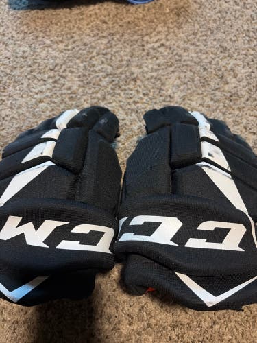 CCM JetSpeed FT475 Gloves 12" (Used)