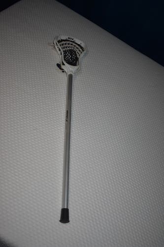 STX Stallion 6000 Complete Lacrosse Stick w/ STX Stallion U Strung Head, White - Great Condition!