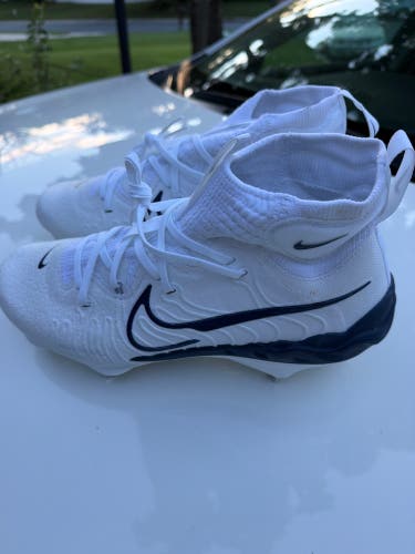 White Men's Size M 10.5 (W 11.5) Adult Nike High Top Metal (New)