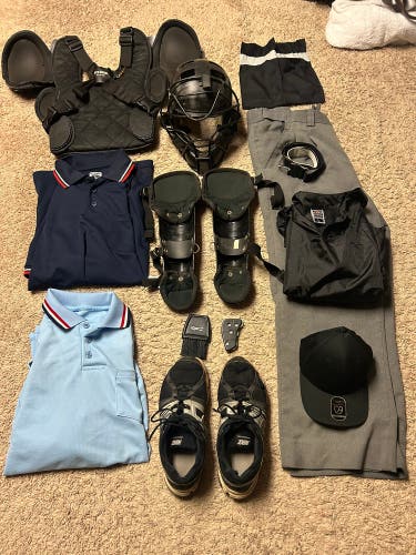 Baseball/Softball Umpire Full Equipment Set