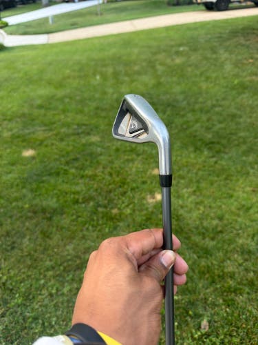 Men's Callaway Edge 7 Iron Right Handed Regular Flex (Used)