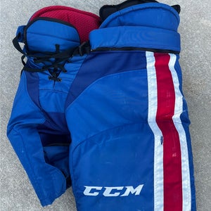 Men's Senior Medium CCM HP45 Hockey Pants Pro Stock (Used)