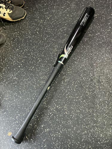 Used Victus JC24 HARD GLOSS MAPLE BB/SB Wood Bat 31" 10743-S000482033