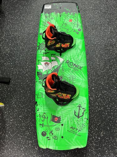 Used RONIX VISION 120 Wakeboard Green 120 cm 10743-S000483474