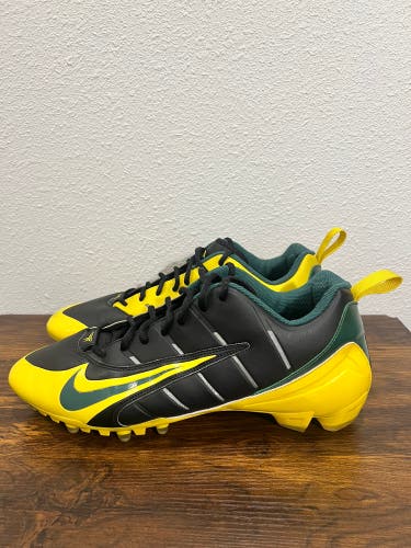 Nike Super Speed TD Oregon Ducks Player Worn Used Football Cleat Size 13 Vintage
