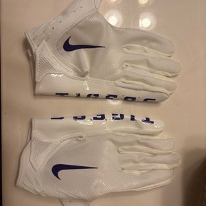 White Adult Nike Vapor fly Gloves (New)