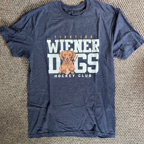 Fighting Weiner Dogs Hockey Men's Shirt (Used)