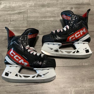 CCM JetSpeed Control Hockey Skates Regular Width Size 4.5 (Used)