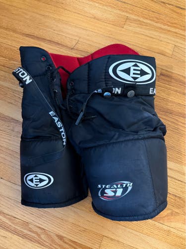 Youth Small Easton Stealth S1 Hockey Pants (Used)