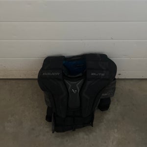 INT Medium  Bauer Elite Goalie Chest Protector (Used)