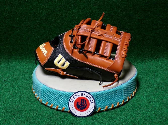 First Base RH Wilson A2000 Baseball Glove 12.5" (Used)