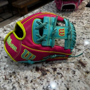 Wilson A2000 RH Infield Baseball Glove 11.5" (New)
