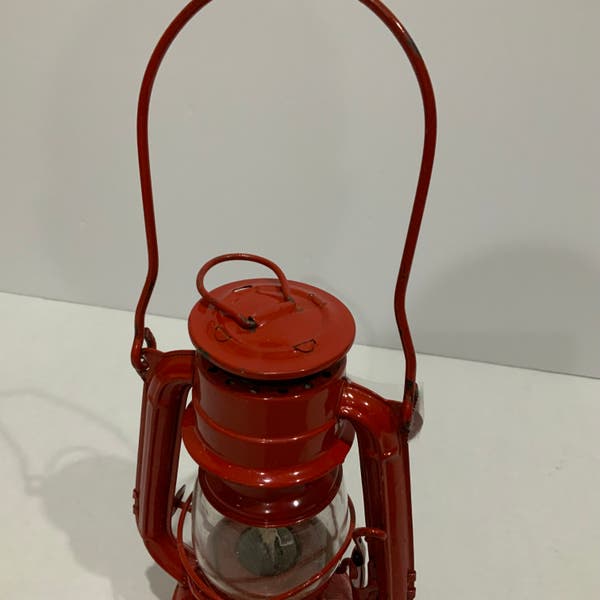 Vintage Winged Wheel No.350 RED Kerosene Hurricane Lantern