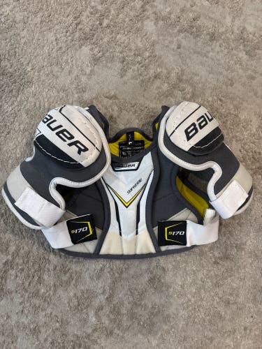 Large Youth Bauer Supreme S170 Shoulder Pads (Used)