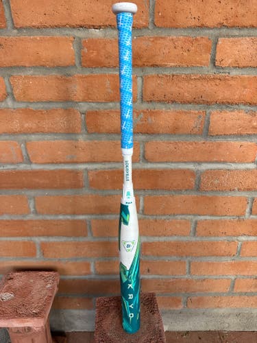 2026 Louisville Slugger Kryo Composite Bat (-10) 23 oz 33" (Used)