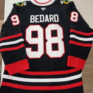 Connor Bedard #98 Chicago Blackhawks Fanatics Authentic Pro Jersey Size 54 (XL)