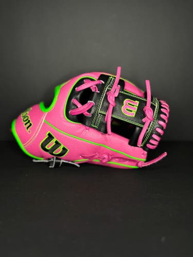 Wilson A2000 RH Infield Baseball Glove 11.5" (Used)