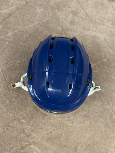 Medium Bauer Re-Akt 100 Helmet (Used)