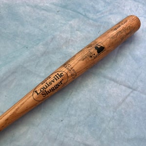 Louisville Slugger 225YB Wood Bat |  29"