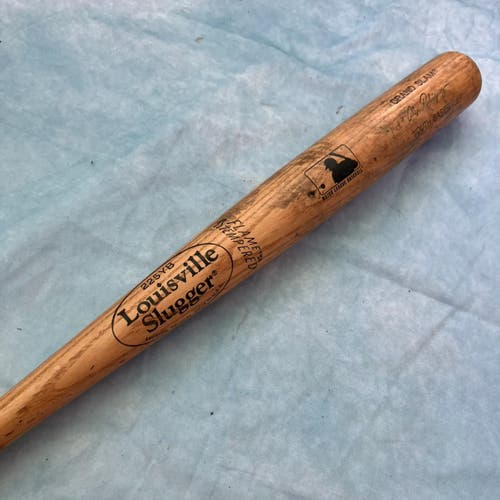 Louisville Slugger 225YB Wood Bat |  29"